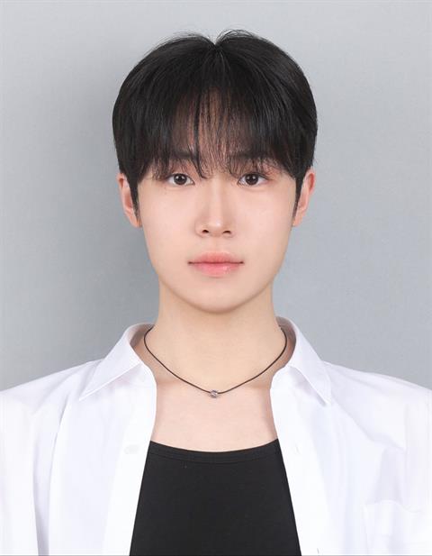 김효준